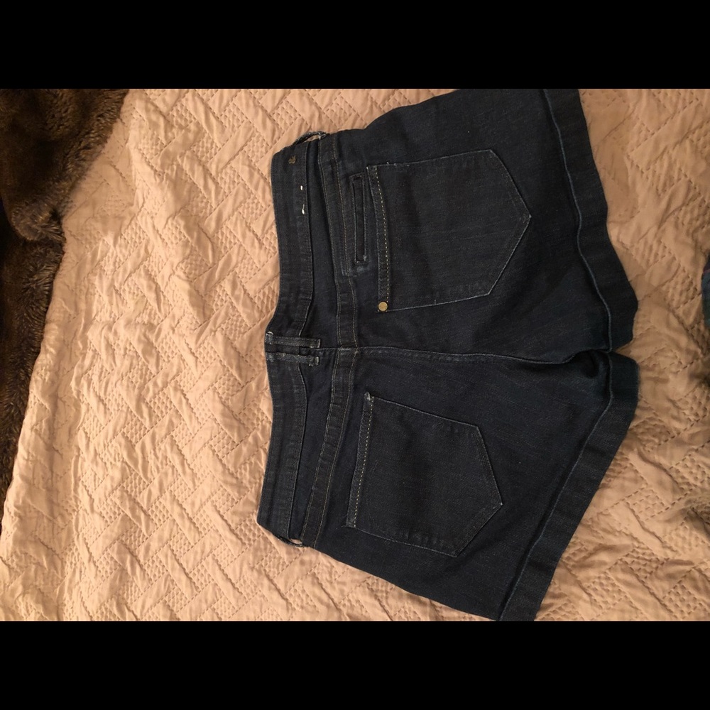 H&M Denim Shorts! - Picture 3 of 4